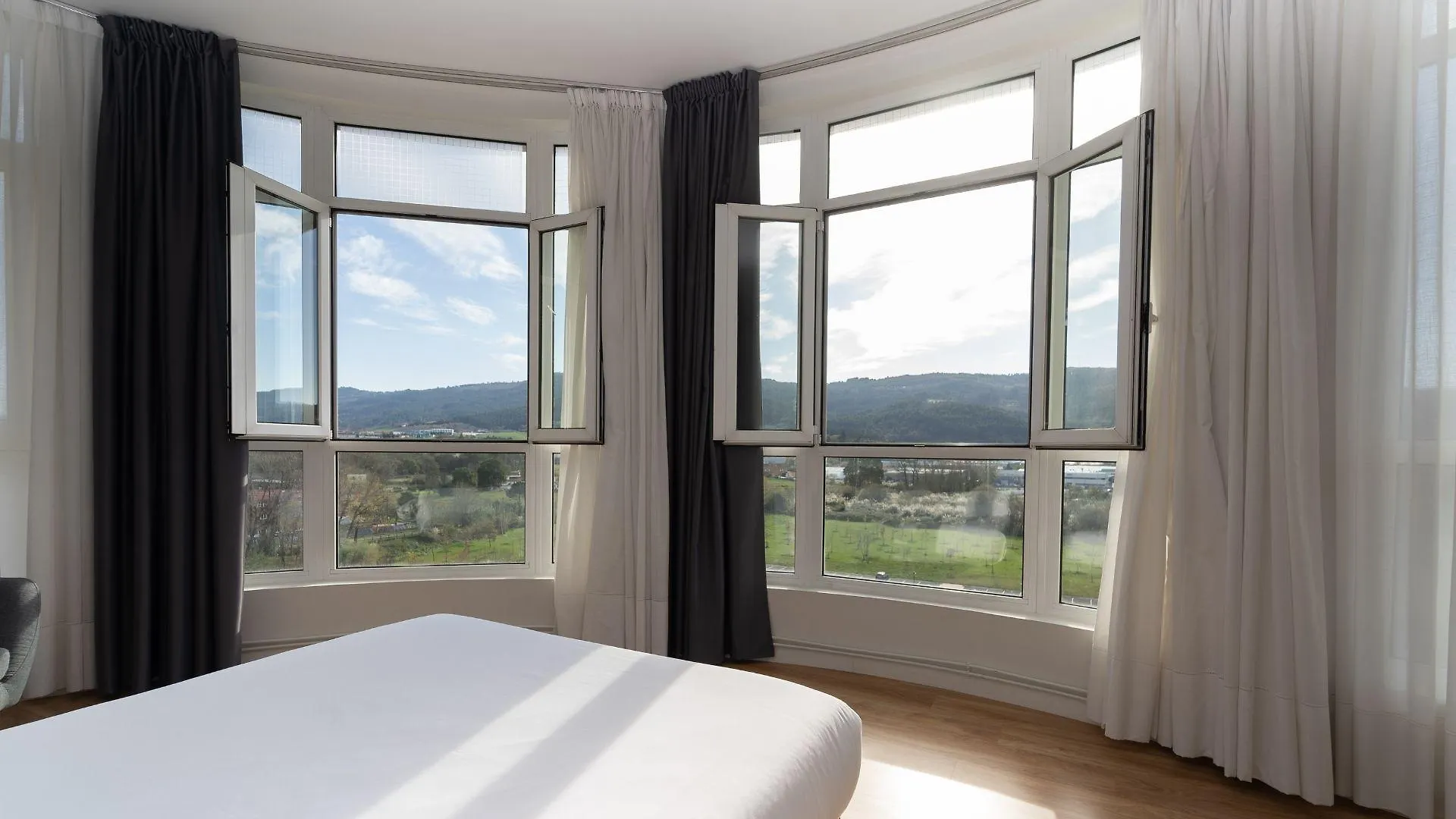 Hotel Seminario Aeropuerto Bilbao Derio