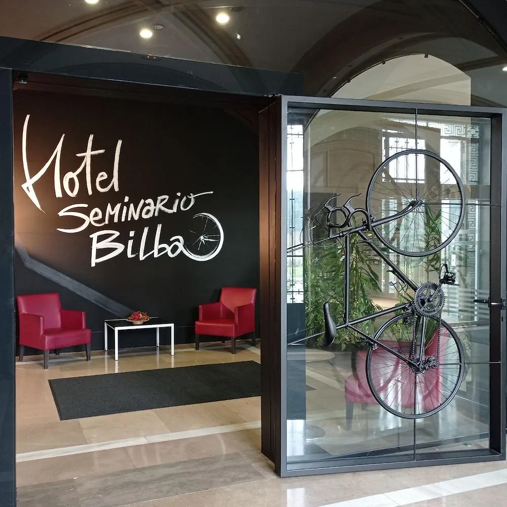 Hotel Seminario Aeropuerto Bilbao Derio 3*,