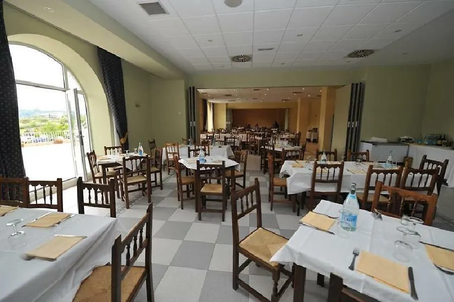 Hotel Seminario Aeropuerto Bilbao Derio 3*,
