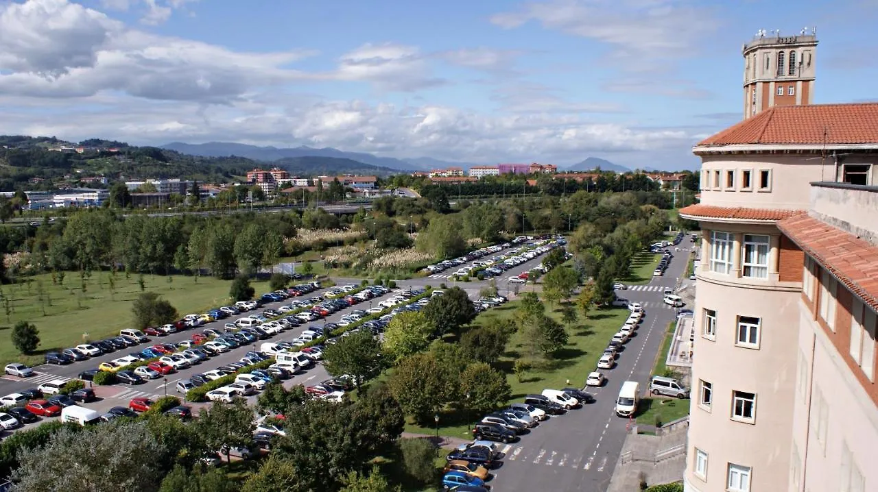 Hotel Seminario Aeropuerto Bilbao デリオ